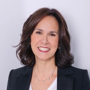 Meet your Posher, Joni